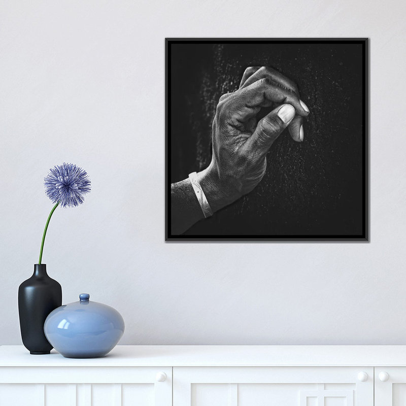 «The Patient Husband», impression sur toile, H 18 po x l 18 po x P 1,5 po, Toile avec cadre noir, Pas de tapis