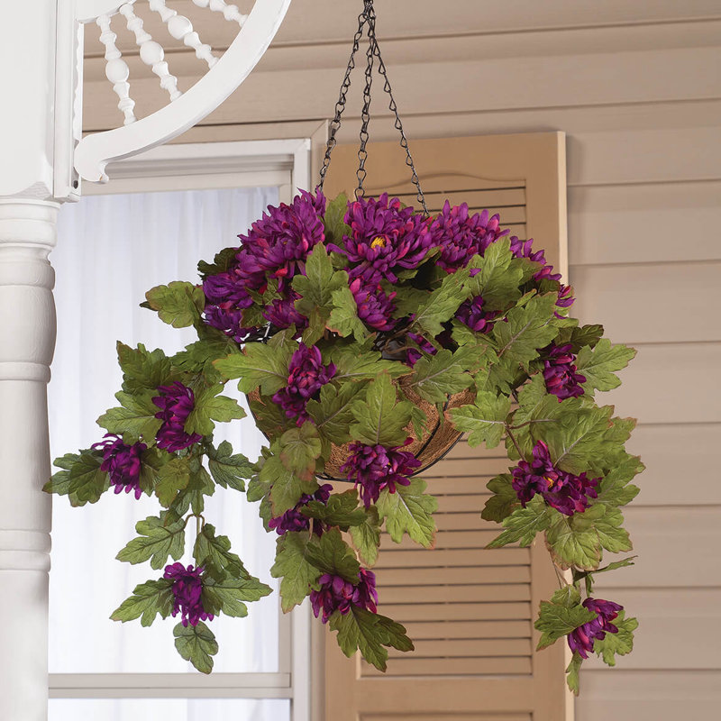 OakRidge Fully Assembled Hanging Mum Basket, Purple