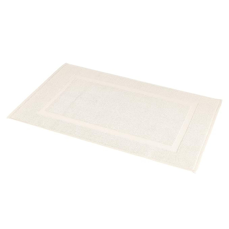 Tapis pour salle de bain à bandes, crème, L 31 po x l 20 po