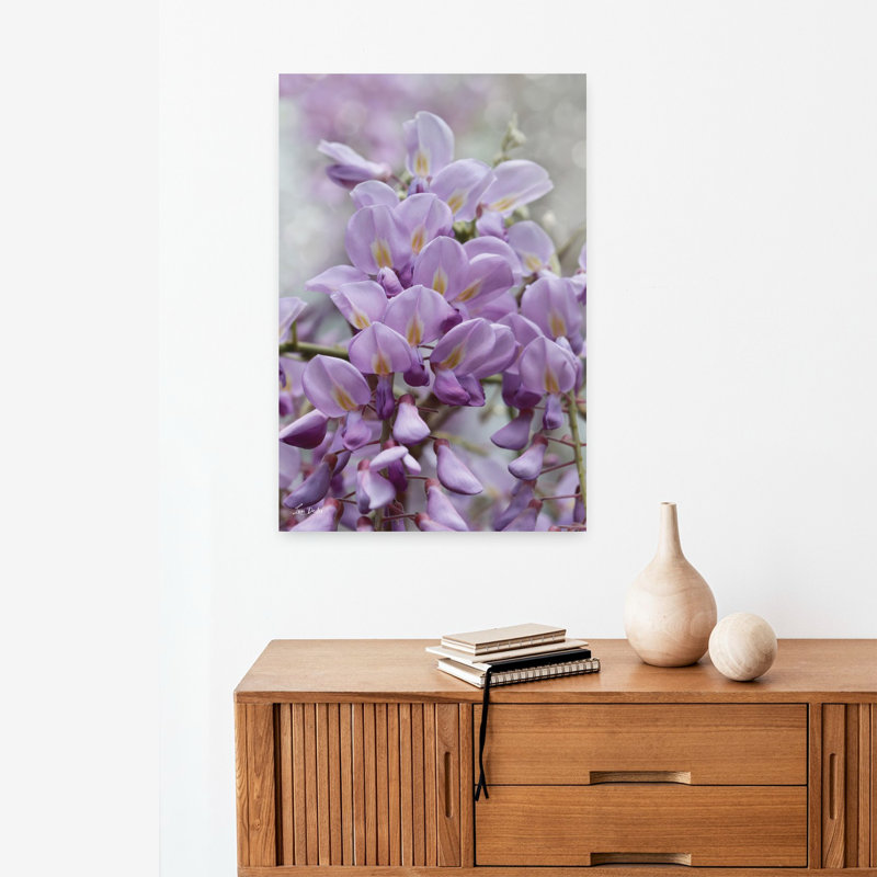 Wisteria Blossoms, art floral contemporain, H 24 po x l 16 po