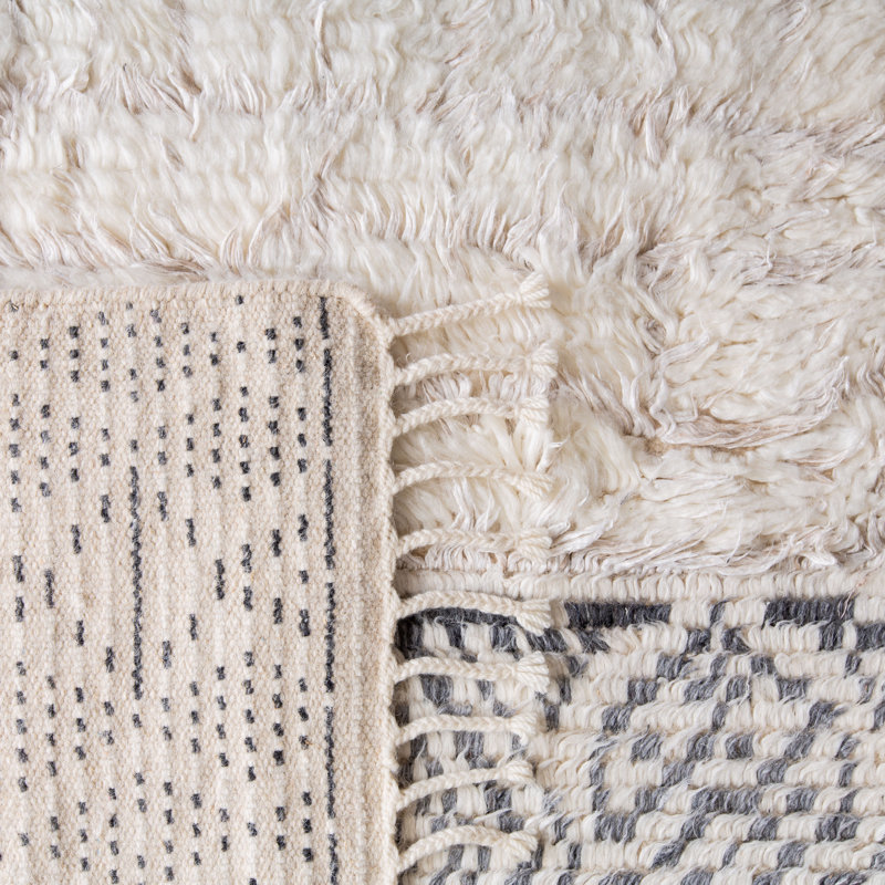 Tapis gris / ivoire en laine et viscose noué à la main Dorotea, Rectangle 8 pi x 10 pi