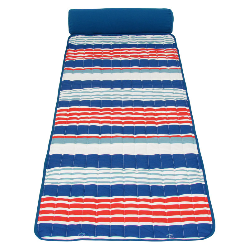 Sartin Beach Mat Roll-Up And Attach To Handle
