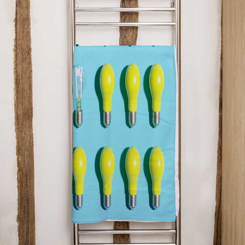 Mukaddes Bath Towel