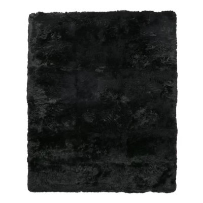 Sheepskin Area Rug in Black