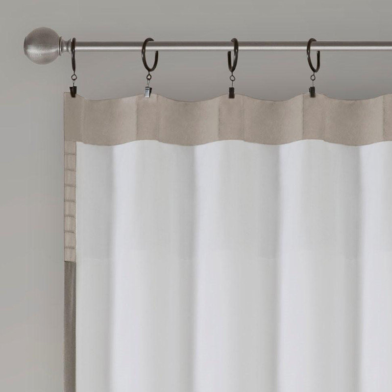 Panneau de rideau en tissu Polyoni - pièce unique, savoir-faire exquis