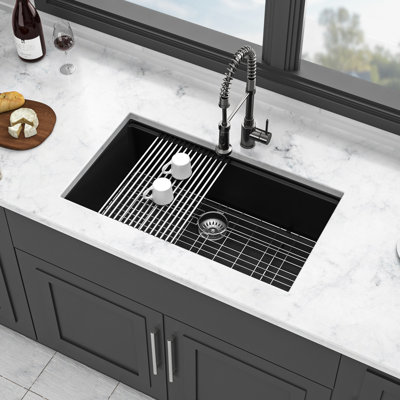 Évier de comptoir en granite noir de style station de travail 33 po x 19 po encastré avec avantages en quartz pour la cuisine