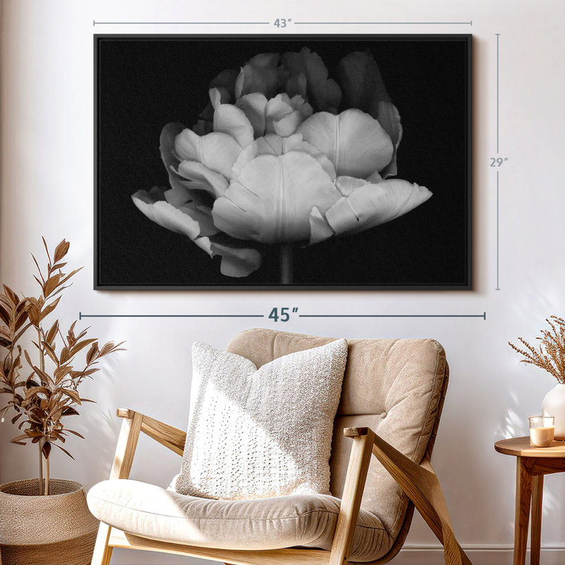 Impression sur toile de tulipes monochromes, H 29 po x l 43 po
