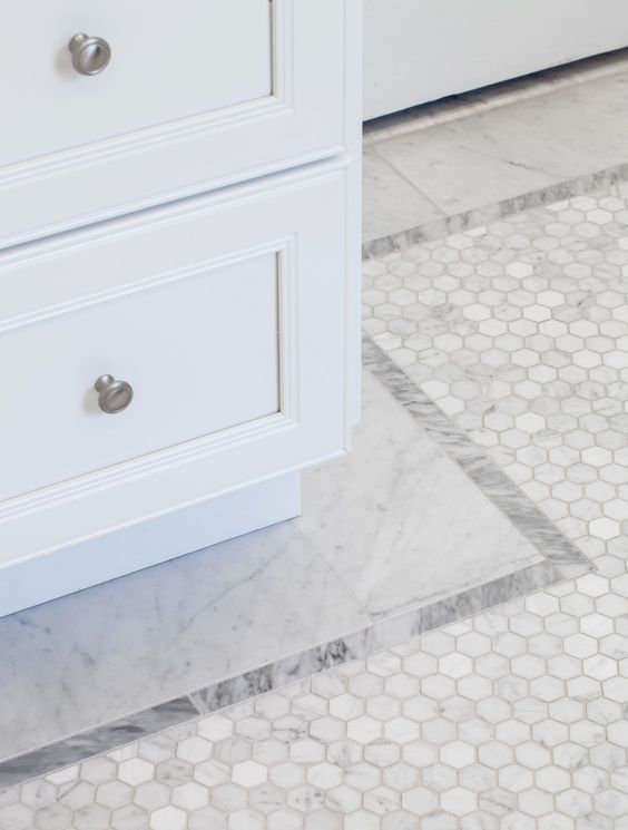 Carrara 2" x 2" Marble Mosaic Tile