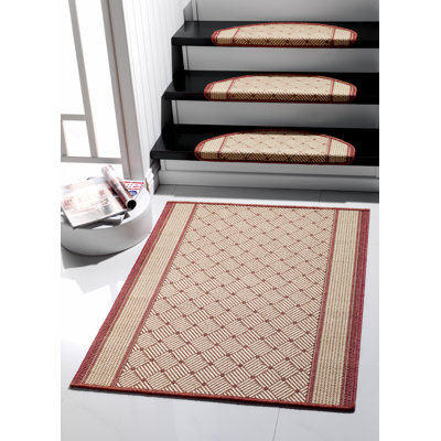 Lissette Stair Tread