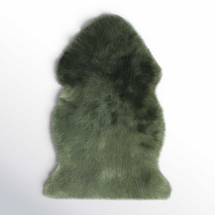 Gunnar Sheepskin Area Rug in Green