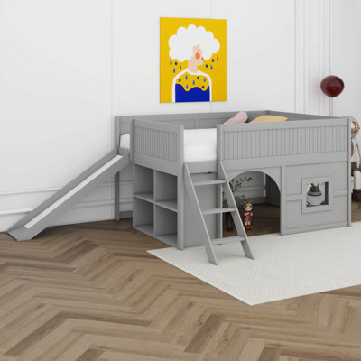 Lit mezzanine bas pour enfants, cadre en bois massif avec étagères de rangement, glissade et échelle, barrière de sécurité, espace de jeu sous le lit