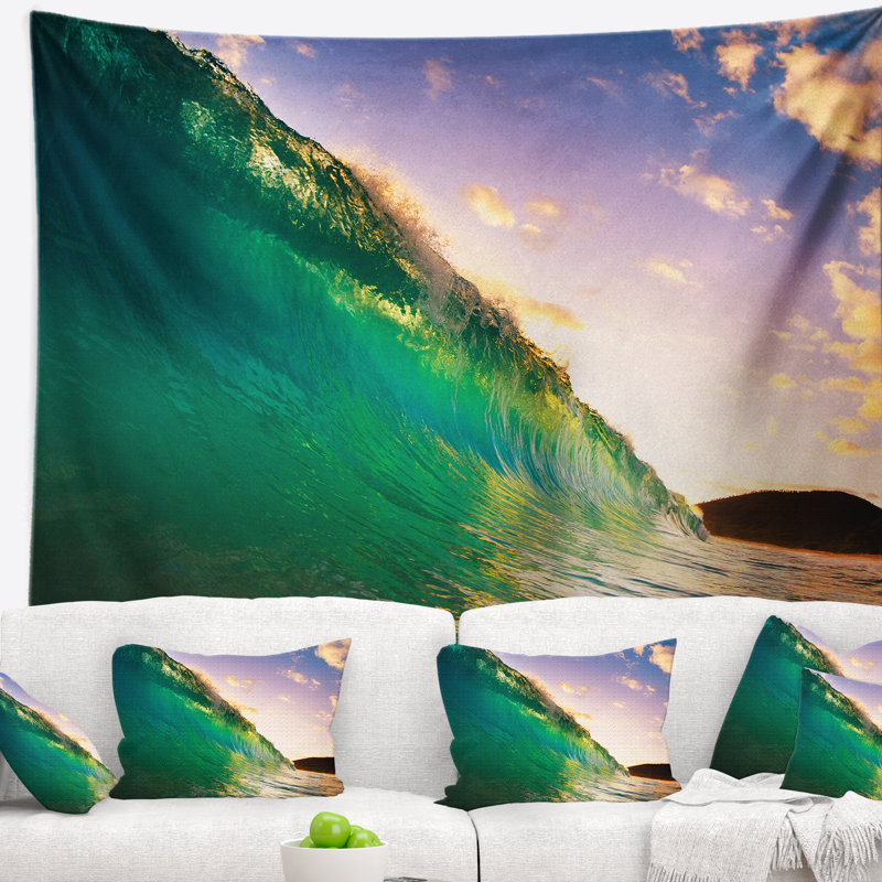 Vagues embrasser la tapisserie des nuages Seascape, H 32 po x l 39 po