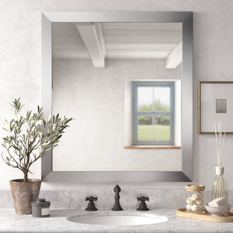 Miroir mural Tieger, Nickel brossé, H 53 po x l 34,5 po