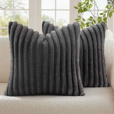 Housses de coussin décoratives en fausse fourrure 18 x 18 pouces
