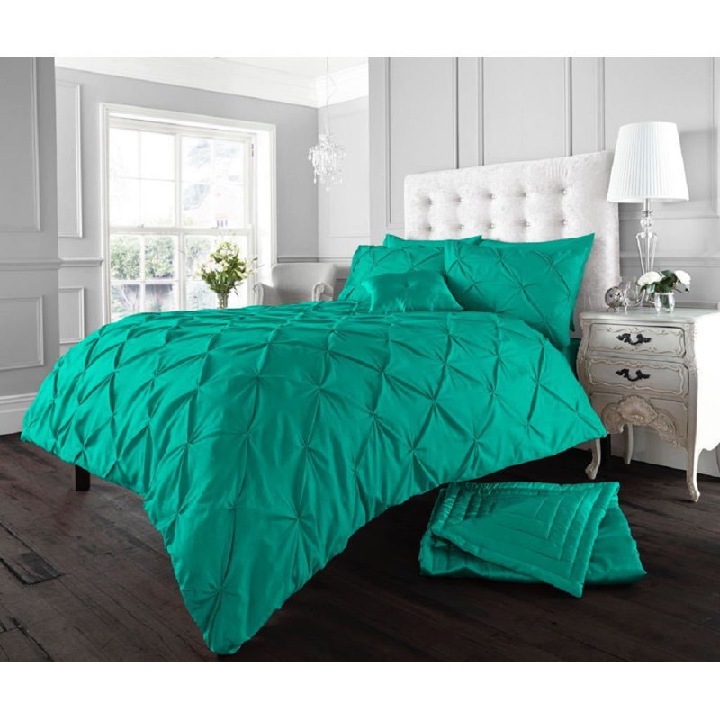 Premium Pintuck Polycotton Duvet Cover Set with Pillowcases Soft Breathable Easy Care Durable Bedding, White