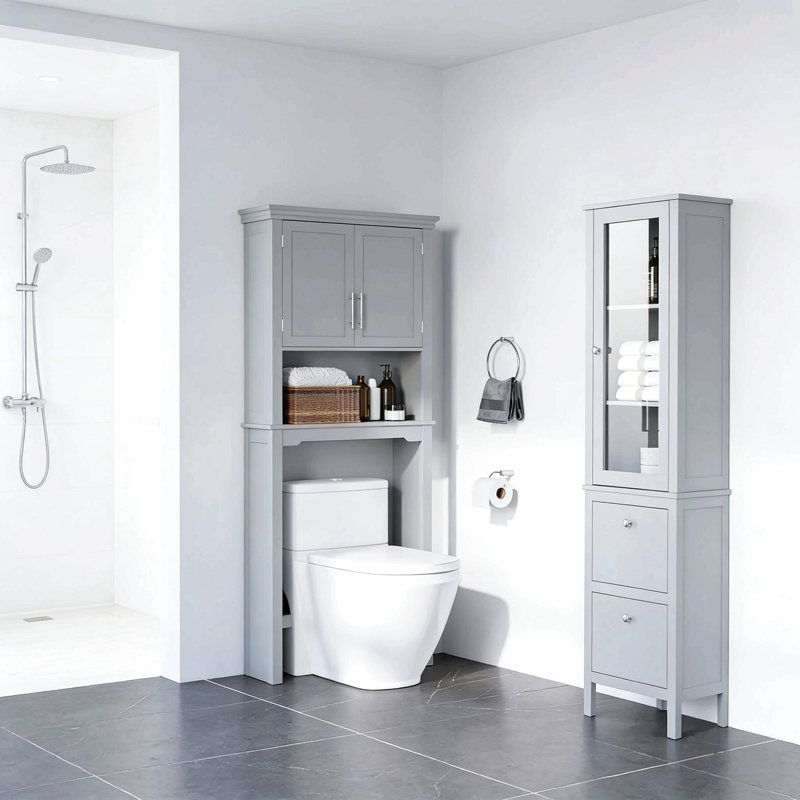 Armoire de rangement au-dessus de la toilette