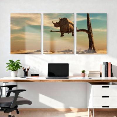 Ensemble de 3 tableaux muraux sur toile représentant un rhinocéros sur une branche d'arbre