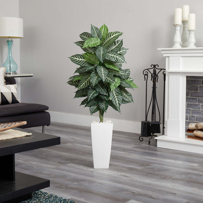 Arbre à feuillage artificiel 48" dans un pot de fleurs