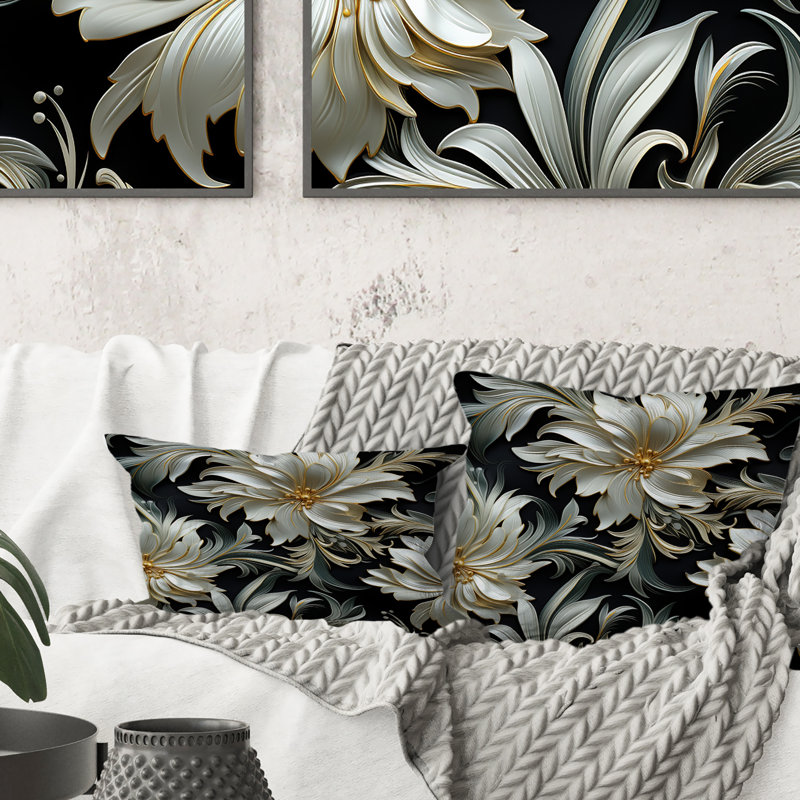 Coussin décoratif à motif floral exotique gris et noir, H 16 po x l 16 po