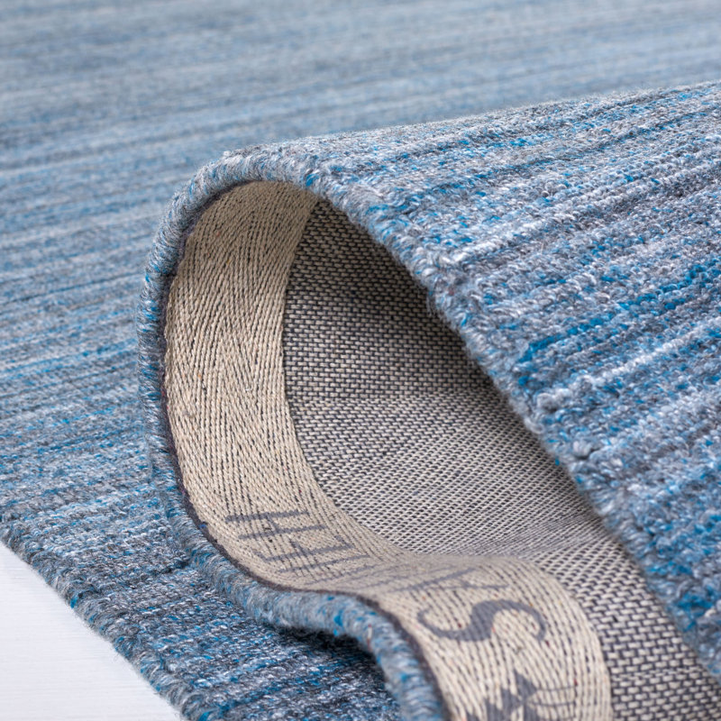 Abbie-Jo Hand Loomed Viscose/Cotton/Wool Solid Color Rug in Teal/Blue, Rectangle 6' x 9'