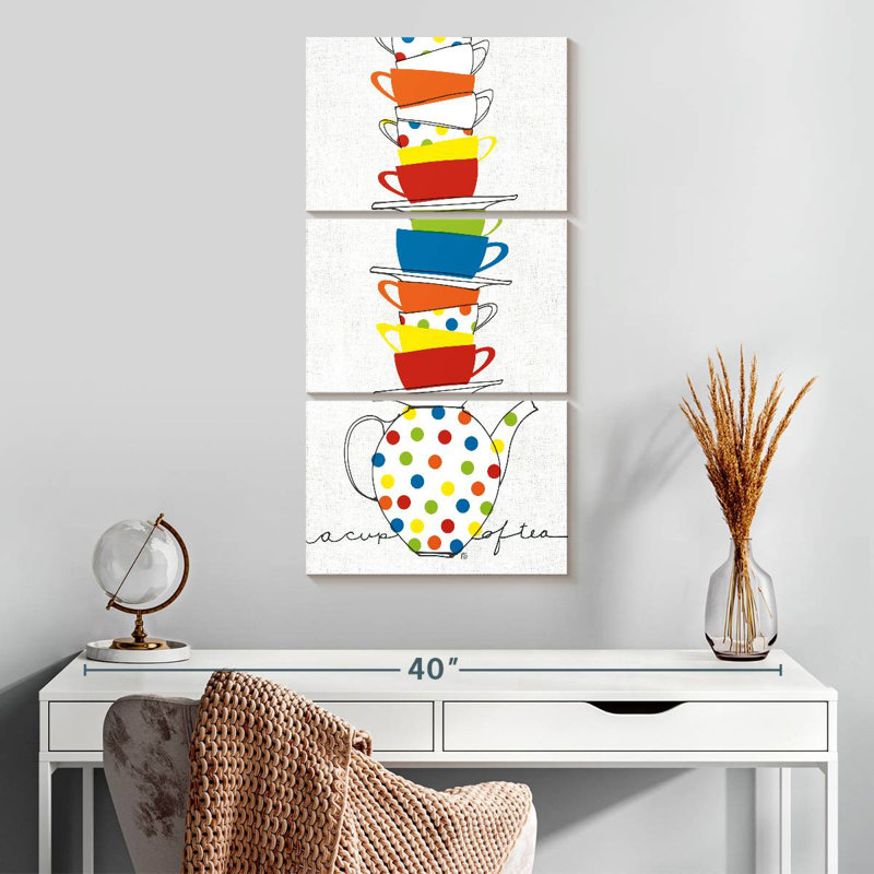Pile de tasses, H 32 po x l 15 po