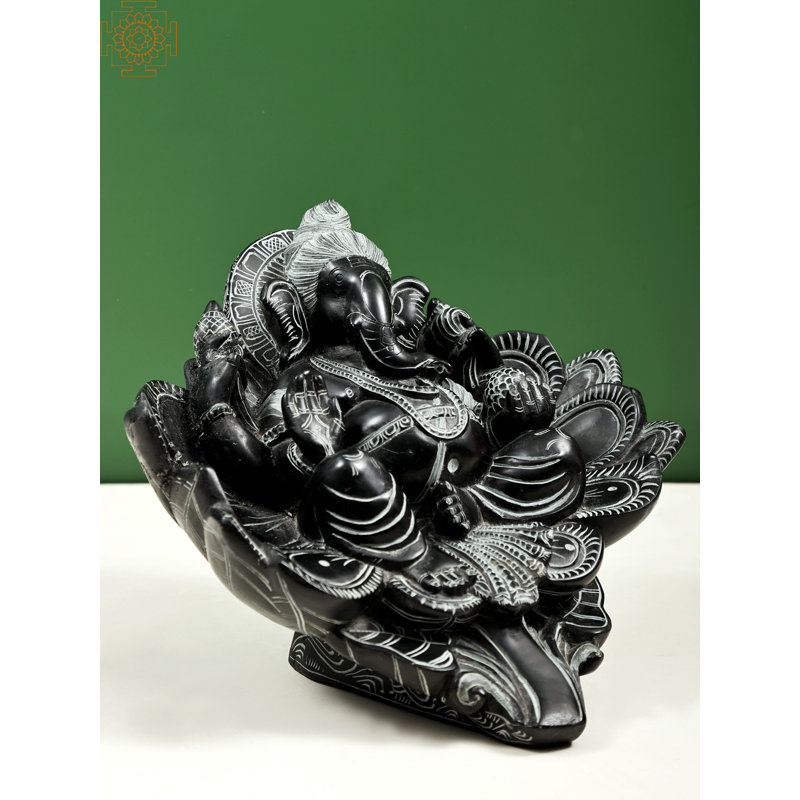 Figurine Bhagwan Ganesha