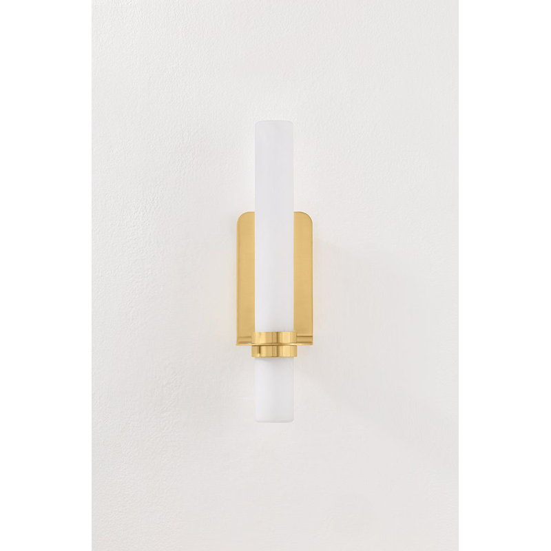 Groveland Station 1 - Light LED Armed Sconce