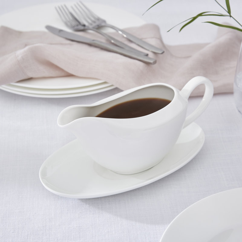Serendipity White - Gravy Boat & Stand