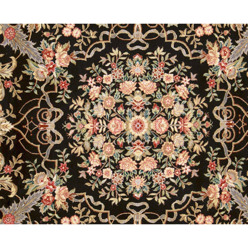 Hand Knotted Oriental Area Rug in Black