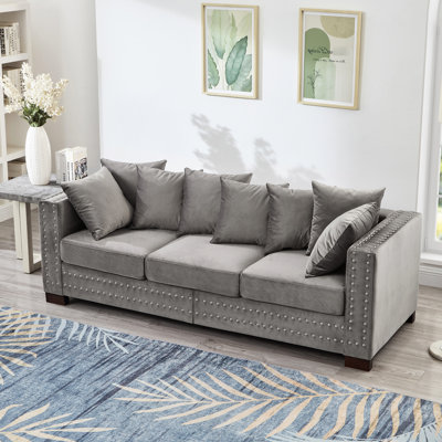 Velours gris à 3 places au design moderne, accoudoirs carrés décorés de clous argentés, pieds en bois massif, siège en éponge haute élasticité, housse amovible, espace de rangement orné de clous, structure, ressort