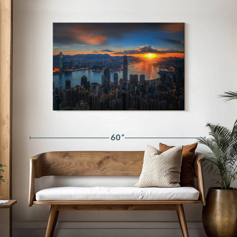 Vanna Sun se levant sur Hong Kong, H 30 po x l 45 po