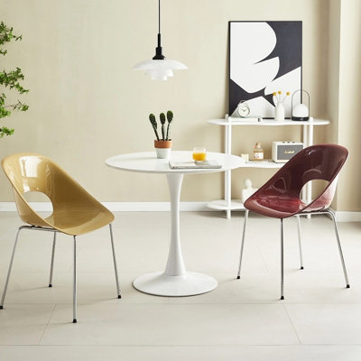 Élégante table de salle à manger blanche avec plateau et bureau de salon moderne en acier, matériaux