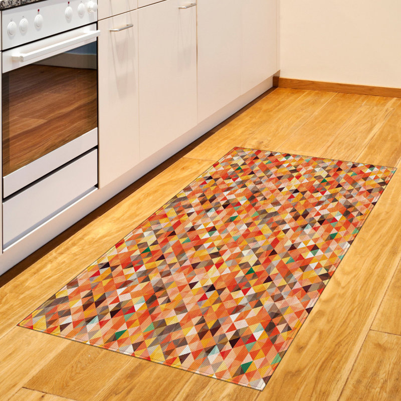 Tapis décoratif en fibres de polyester à haute densité Trippy, Rectangle 2 pi 7 po x 5 pi