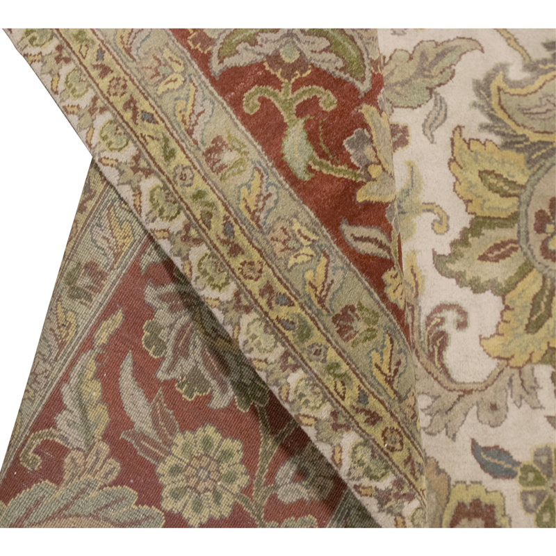 Tapis ivoire et rouge noué à la main de haute qualité