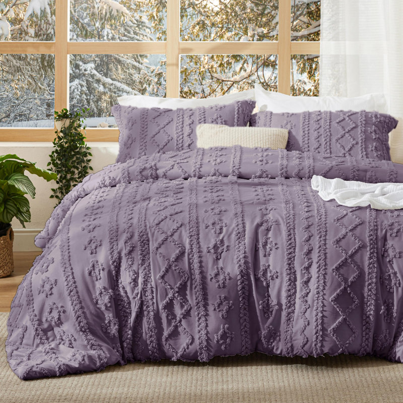 Bedsure Tufted Embroidery All-Season Microfiber Comforter Set, Twin Comforter + 1 Standard Sham, Grayish Purple