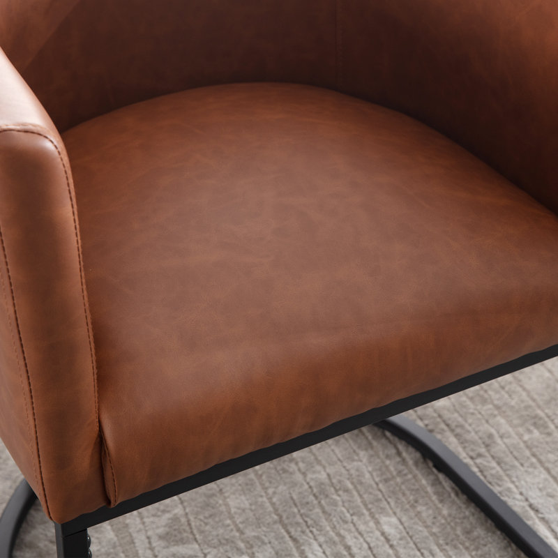 Chaise rembourrée en similicuir avec accoudoirs, Brun, Noir