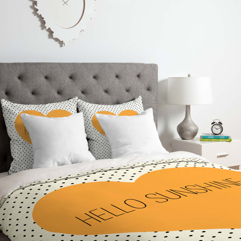 Allyson Johnson Polyester Duvet Cover, King Duvet Cover + 2 King Shams