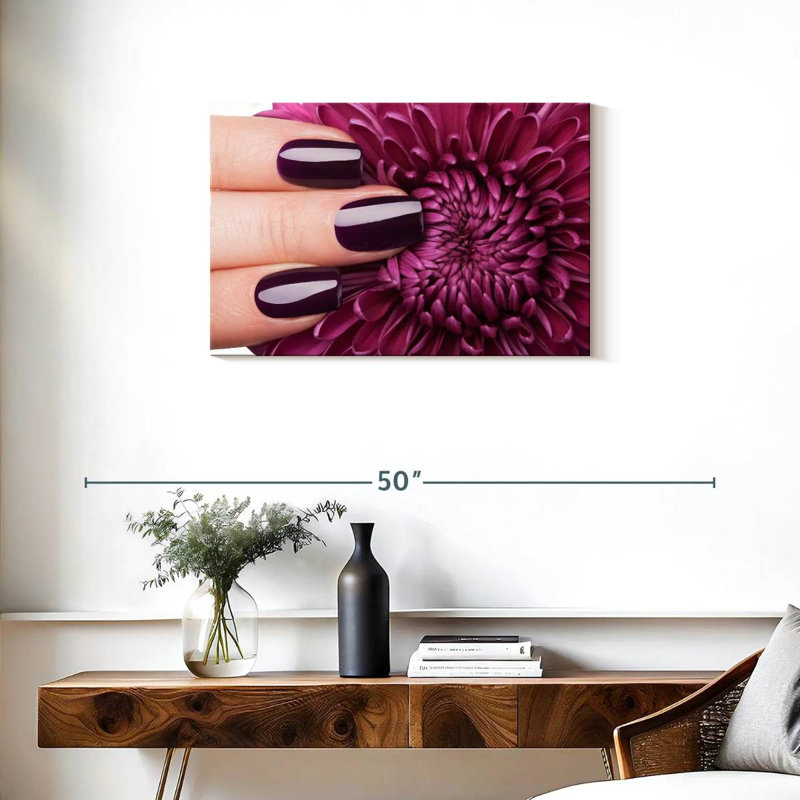 Clous mauves lustrés de Shuttleworth, H 20 po x l 30 po