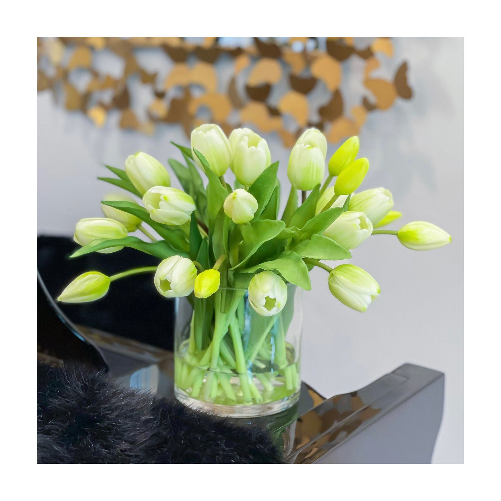 Tulips in Vase, White/Ombre Green
