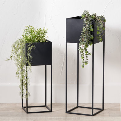 Hanhalyn Metal Pot Planter