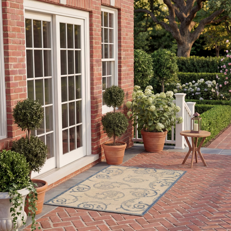 Amaad Performance Floral Indoor/Outdoor Area Rug, Rectangle 2' x 3'7"