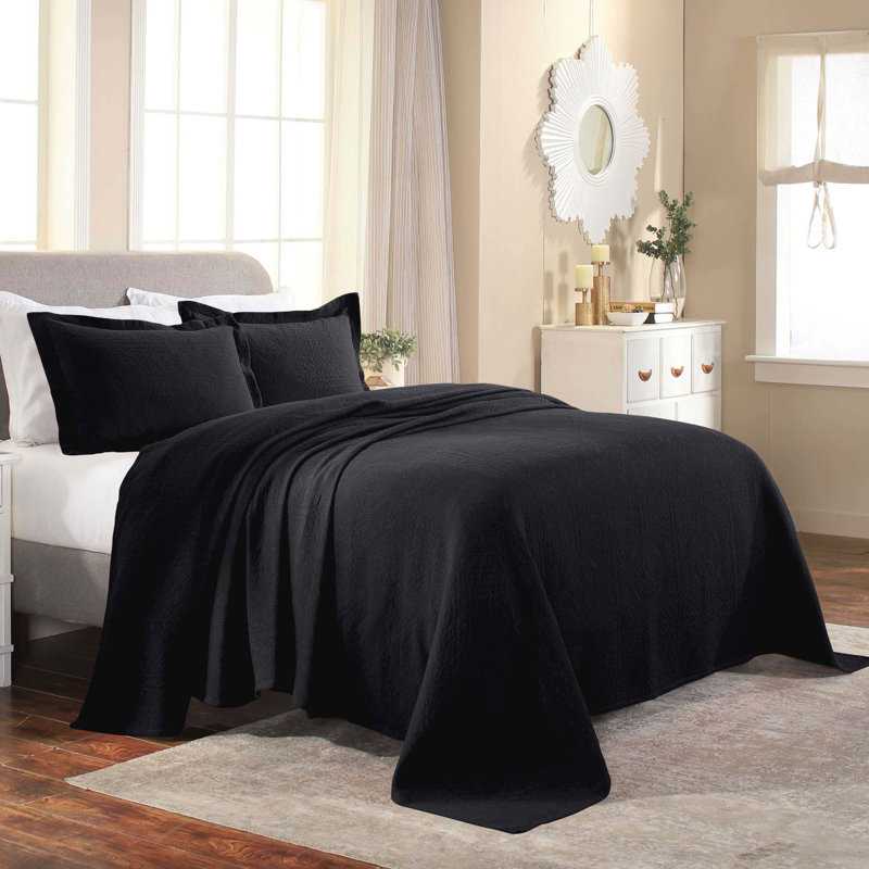 Swanton 100% Textured Medallion Cotton Modern & Contemporary Bedspread & Pillow Sham Set, Black, Twin Coverlet + 1 Sham