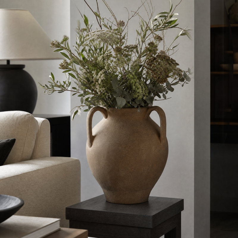 Vase rond rustique en terre cuite brun vieilli de 36,6 cm de hauteur avec trois anses