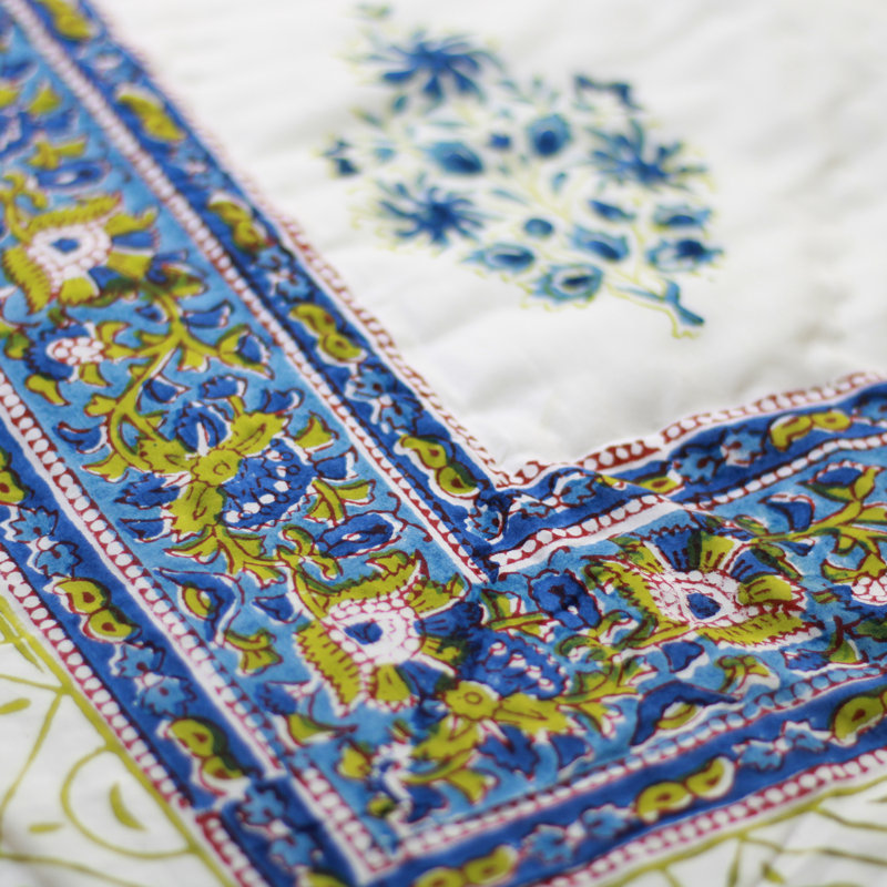 Hondah Cotton Floral Bedspread with Pillowcases