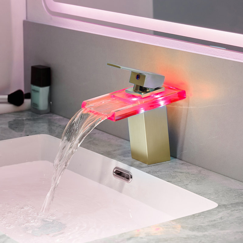 Single-Hole Bathroom Faucet, Brushed Gold