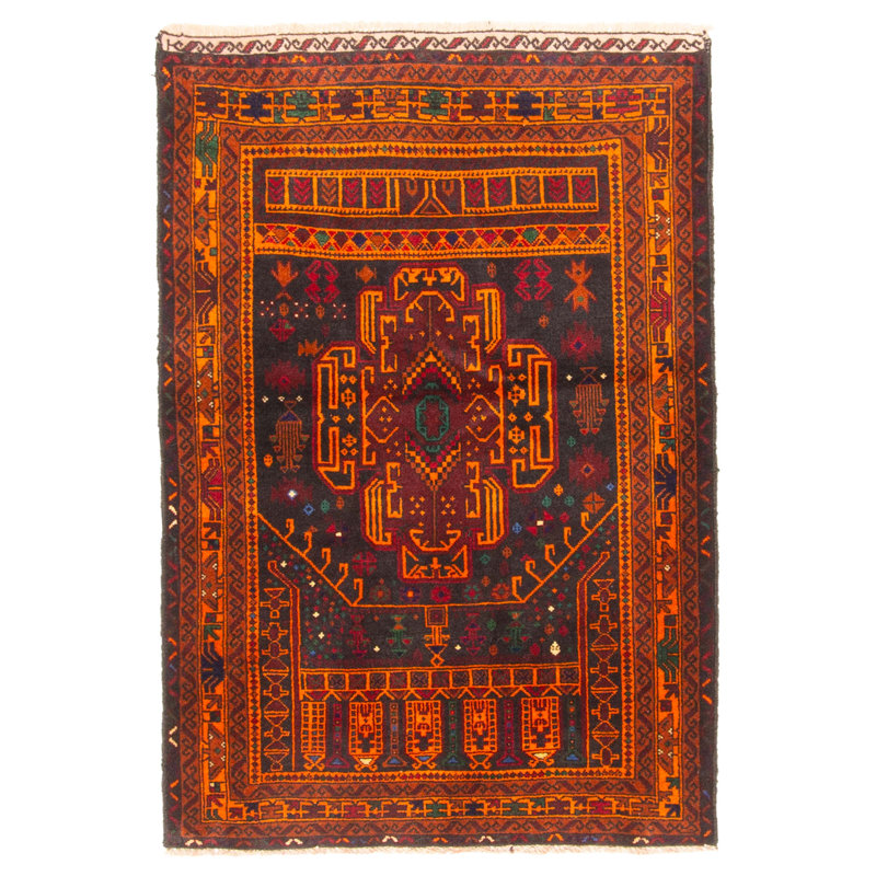 Tapis noir Teimani 2 pi 11 po x 4 pi 3 po