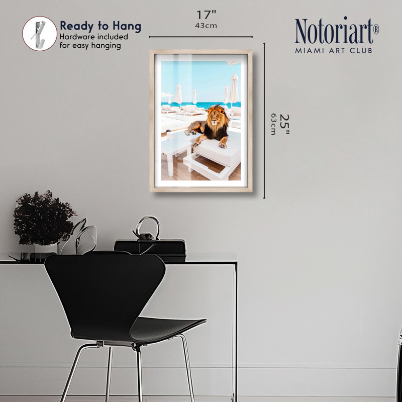 Coastal King Shadowbox Print par Notoriart, H 25 po x l 17 po, Crème, crème
