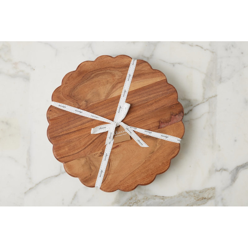 Scalloped Trivet Riser, Large Round, Natural