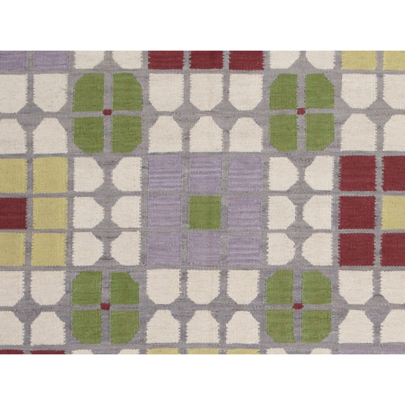 Geometric Area Rug in Cream/Green/Red