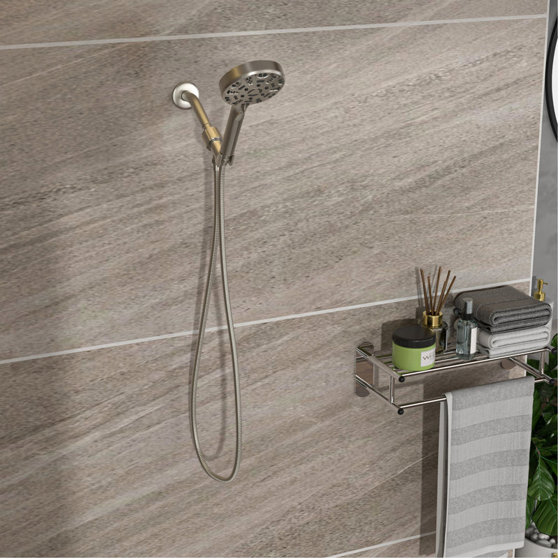 Douche à main en nickel brossé avec 8 réglages - Boyau de 59 po, tête de buse en gel de 4,7 po Offrant une expérience de bain personnalisable à 8 buses en acier inoxydable
